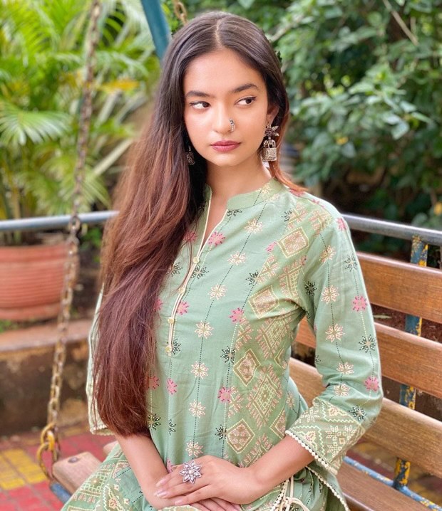 Anushka Sen is effortlessly charming in a green printed kurta