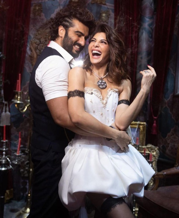 Arjun Kapoor and Jacqueline Fernandez are all smiles in Expectation vs Reality photos for Bhoot Police Arjun Kapoor and Jacqueline Fernandez are all smiles in Expectation vs Reality photos for Bhoot Police