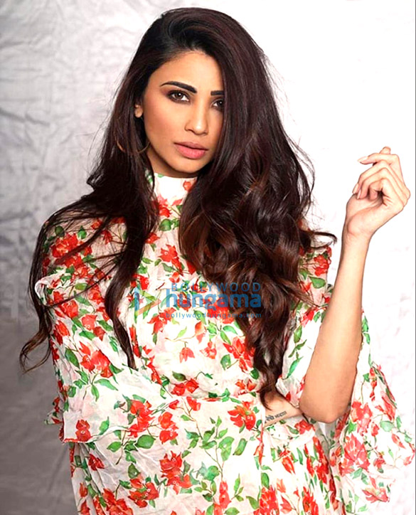 daisy shah 1 5
