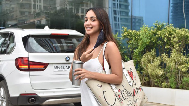 Kiara Advani spotted at Andheri