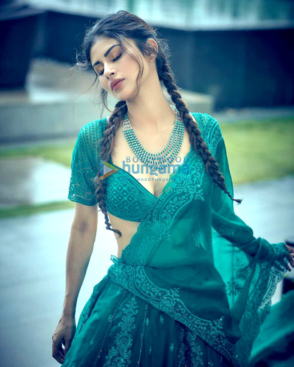 Mouni Roy