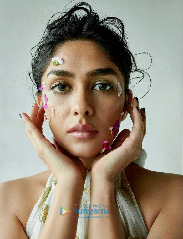 mrunal thakur 3 13