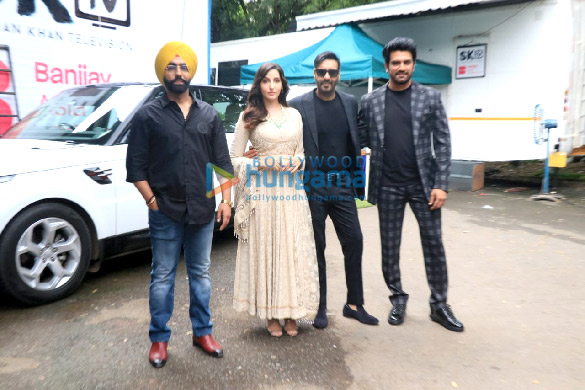 Photos: Ajay Devgn, Sharad Kelkar, Ammy Virk and Nora Fatehi snapped on sets of The Kapil Sharma Show promoting their film Bhuj – The Pride Of India