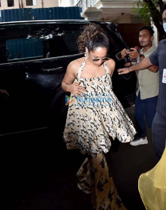 photos celebs grace rhea kapoor and karan boolanis wedding 5