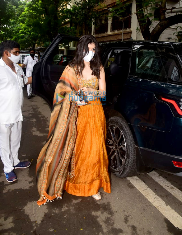 photos celebs grace rhea kapoor and karan boolanis wedding 9