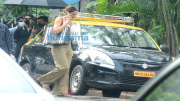 Photos: Deepika Padukone snapped at shoot location in the town