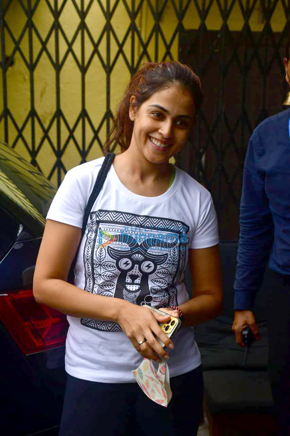 Photos: Genelia D’Souza spotted at the gym Photos: Genelia D’Souza spotted at the gym