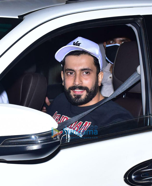 photos kriti sanon prabhas and sunny singh nijjar spotted at dance class 5