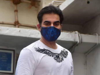 Photos: Malaika Arora, Amrita Arora and Arbaaz Khan snapped at Olive