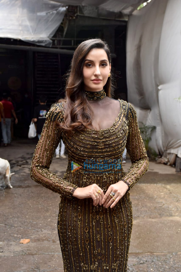 photos nora fatehi badshah and bharti singh snapped at goregaon studio 5