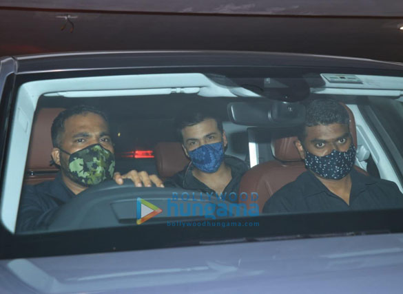 photos ranveer singh and alia bhatt snapped at karan johars house in bandra 1