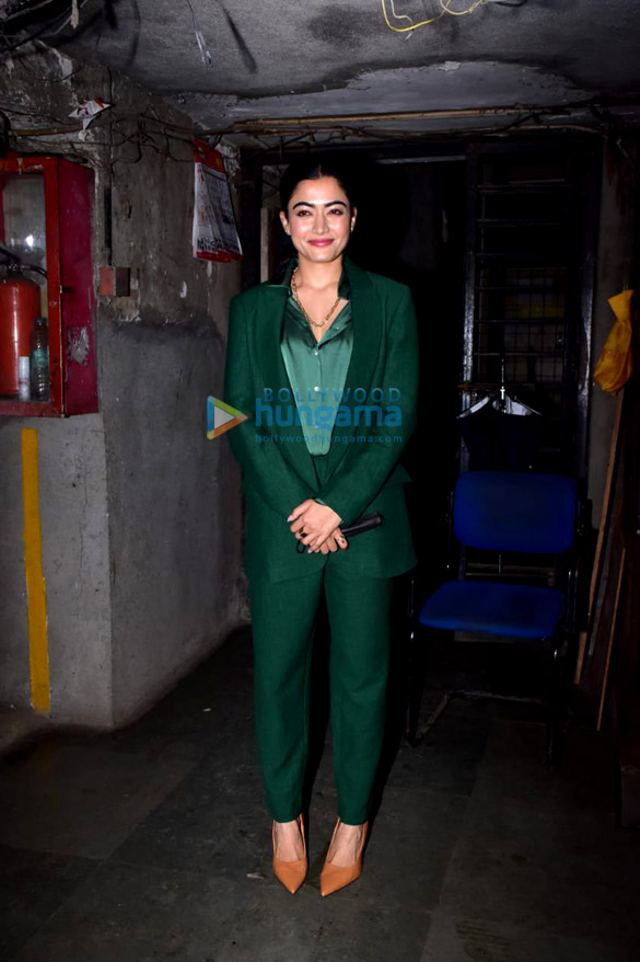 photos rashmika mandanna snapped in andheri 2