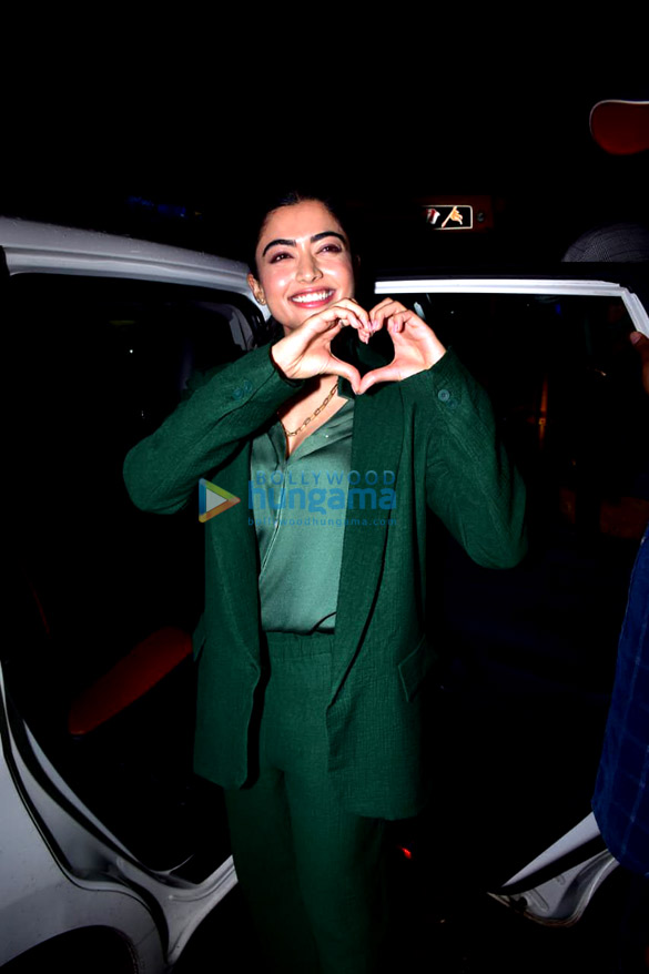 Photos: Rashmika Mandanna snapped in Andheri Photos: Rashmika Mandanna snapped in Andheri