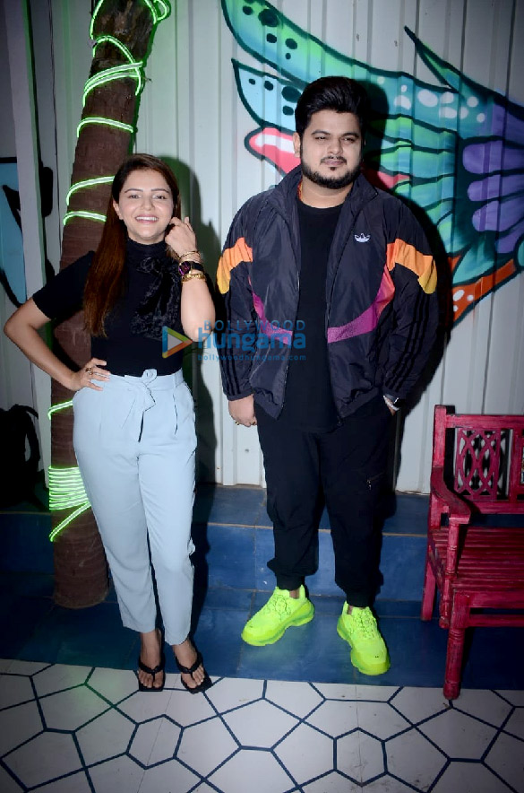 Photos: Rubina Dilaik and Vishal Mishra snapped at Atrangz studios in Andheri Photos: Rubina Dilaik and Vishal Mishra snapped at Atrangz studios in Andheri