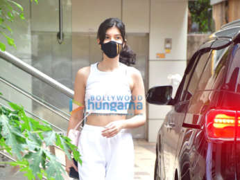 Photos: Shanaya Kapoor spotted at dance class