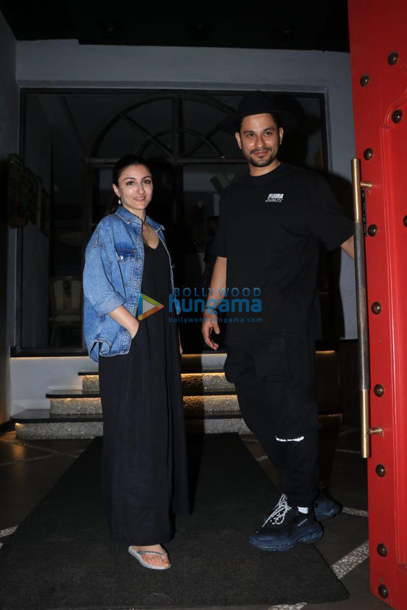 photos soha ali khan and kunal khemu snapped at tori restaurant 2