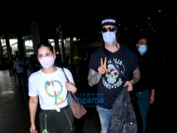 Photos: Sunny Leone, Genelia D’Souza, Vaani Kapoor and others snapped at the airport