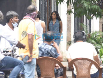 Photos: Vicky Kaushal and Kiara Advani snapped at shoot location
