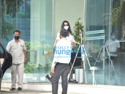 Photos: Vidya Balan spotted in Andheri