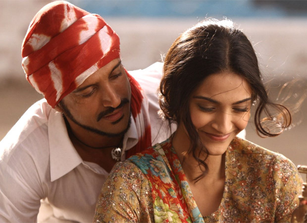 REVEALED Sonam Kapoor was offered just Rs 11 for her role in Bhaag Milkha Bhaag