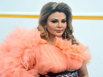 Rakhi Sawant reveals Main Hoon Na audition story, how she hid glam clothes from chawl neighbours Rakhi Sawant reveals Main Hoon Na audition story, how she hid glam clothes from chawl neighbours