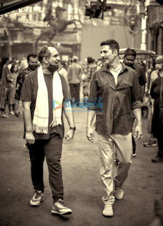On the sets of the movie Raksha Bandhan