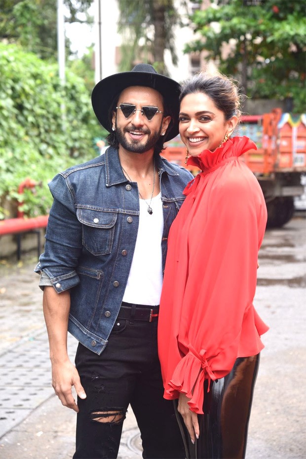 Ranveer Singh and Deepika Padukone step out looking super fashionable as they celebrate Ranveer’s mother's birthday Ranveer Singh and Deepika Padukone step out looking super fashionable as they celebrate Ranveer’s mother's birthday
