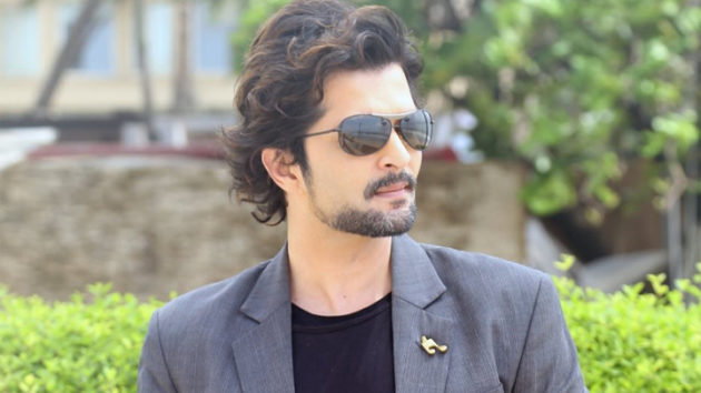 Bapi Rakshit 2 Rakesh Bapat, Filmography, Movies, Rakesh Bapat News, Videos, Songs ...