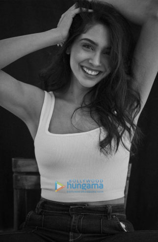 Celebrity Photo Of Sharvari Wagh