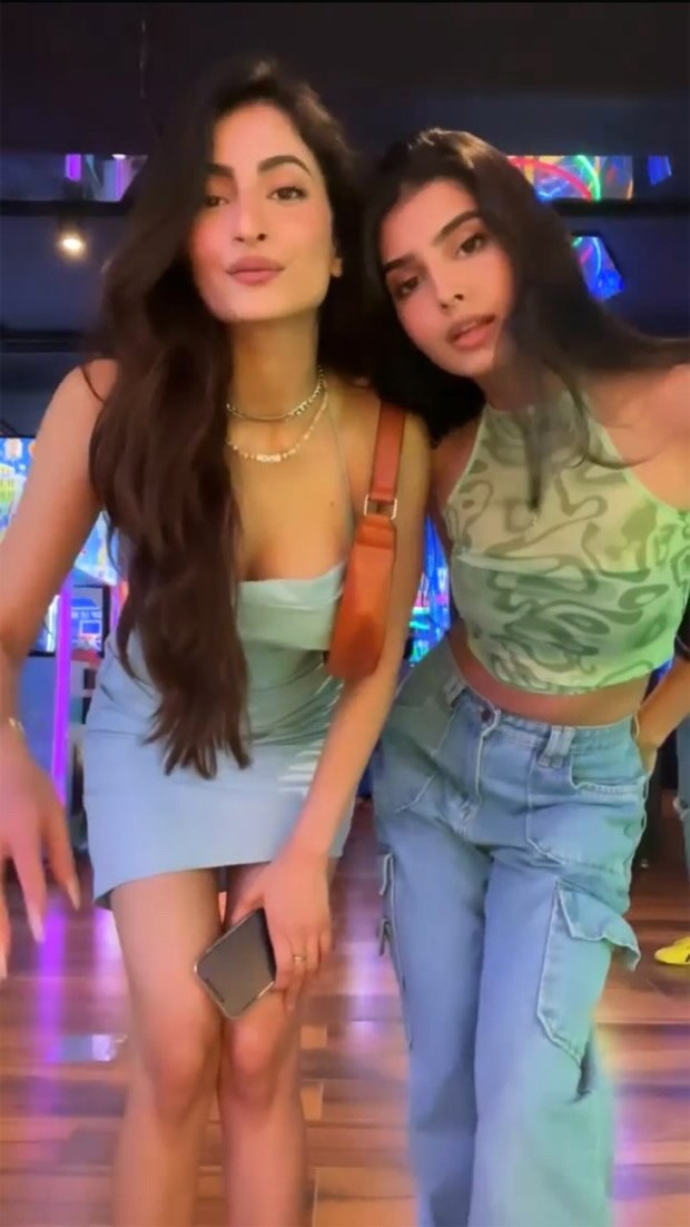 Shweta Tiwari's daughter Palak Tiwari stuns in ice blue satin backless mini dress, watch video