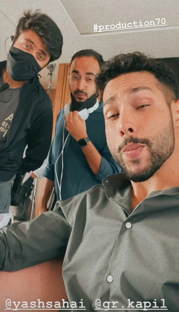 After Deepika Padukone, Ananya Panday shares BTS pictures from Shakun Batra's next