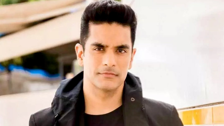 Angad Bedi: “Aamir Khan, I wanna observe how you work, can I…”| Rapid Fire Angad Bedi: “Aamir Khan, I wanna observe how you work, can I…”| Rapid Fire