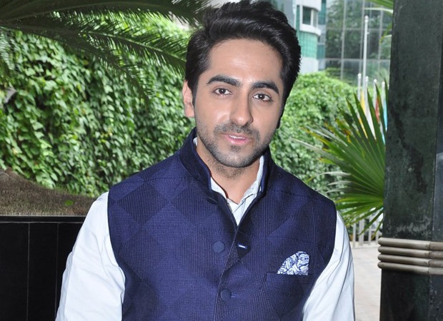 Ayushmann Khurrana's birthday celebrations: From slicing the cake to singing ‘Yeh Dil Deewana’, there's a lot to do. Watch videos