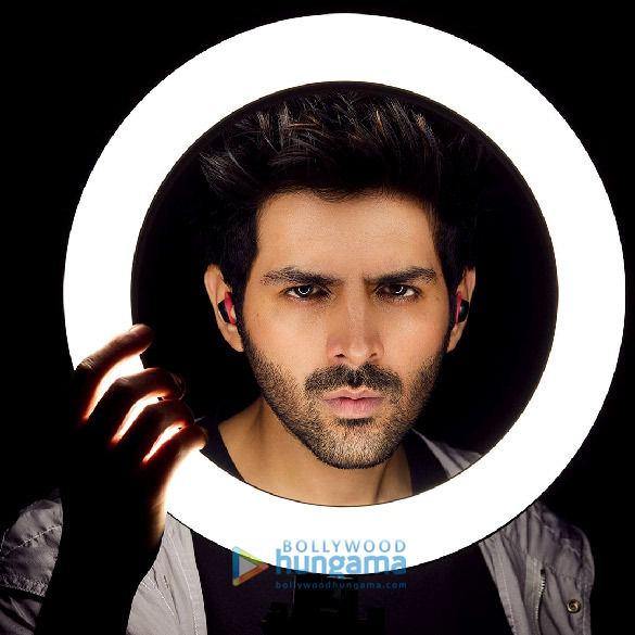 kartik aaryan 42