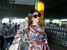 Photos: Akshay Kumar, Kangana Ranaut, Mouni Roy and others snapped at the airport