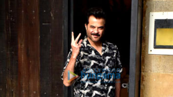 Photos: Anil Kapoor snapped in Juhu