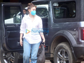 Photos: Arti Singh and Shefali Jariwala snapped at Sidharth Shukla's residence