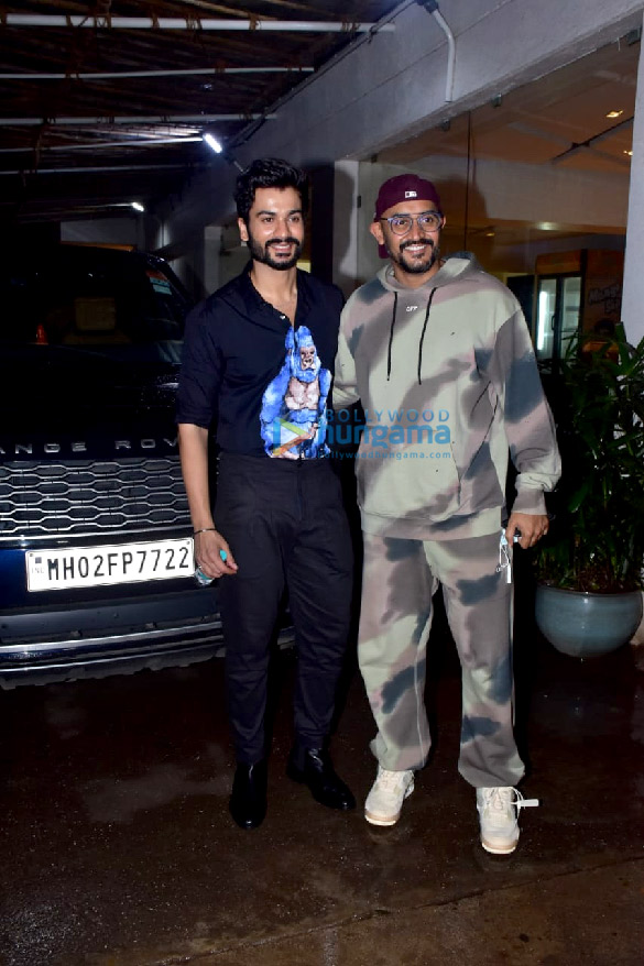photos celebs grace the screening of shiddat 7