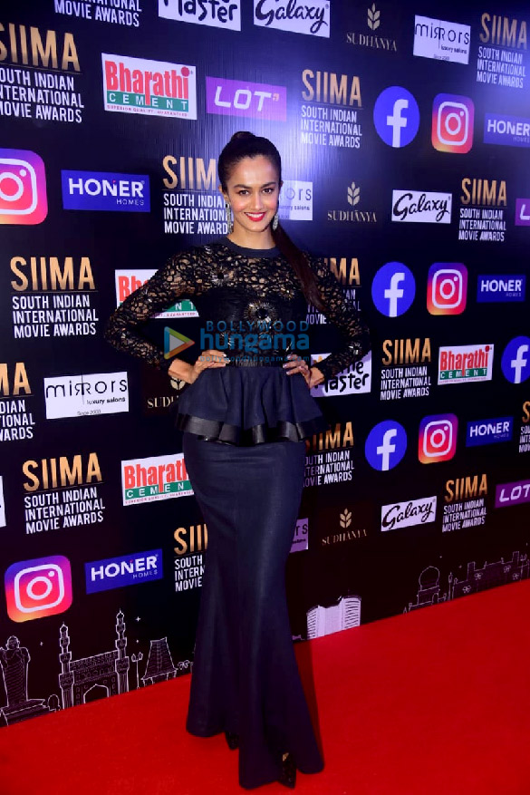 photos celebs snapped at siima awards 2021 009 9