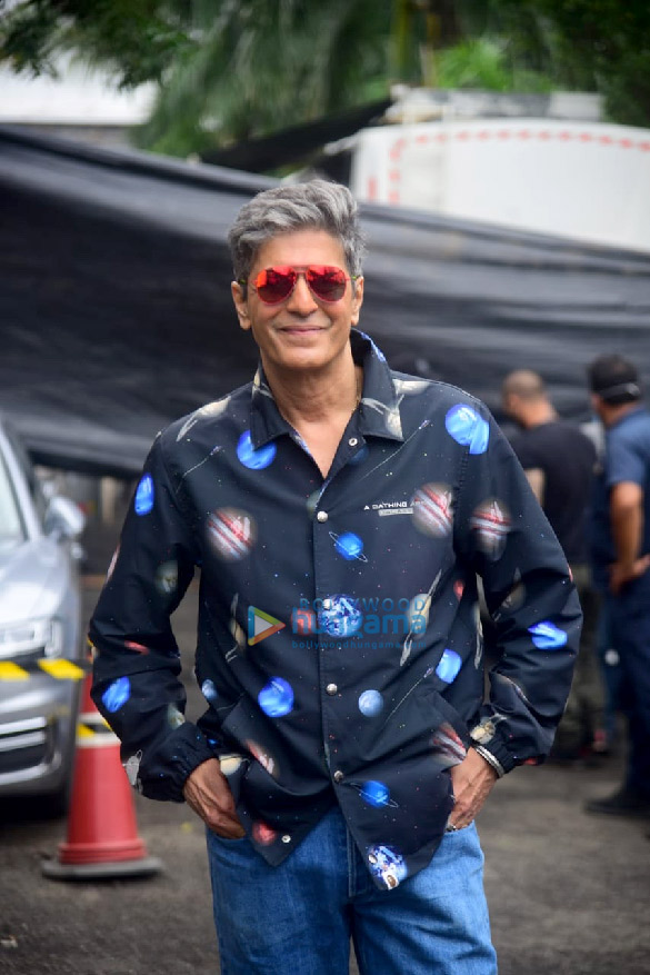 photos chunky pandey snapped on sets of the zee comedy show 3