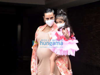 Photos: Ibrahim Ali Khan, Taimur Ali Khan, and Neha Dhupia with her daughter snapped at Soha Ali Khan's house for Inaaya's birthday
