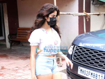 Photos: Janhvi Kapoor spotted at pilates studio in Santacruz