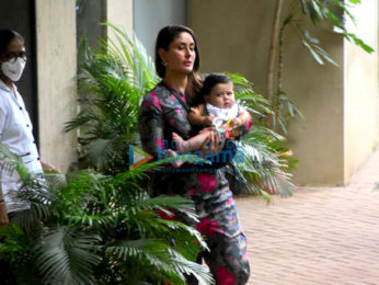 Photos: Kareena Kapoor Khan, Ibrahim Ali Khan and others snapped at Soha Ali Khan's house for Inaaya's birthday