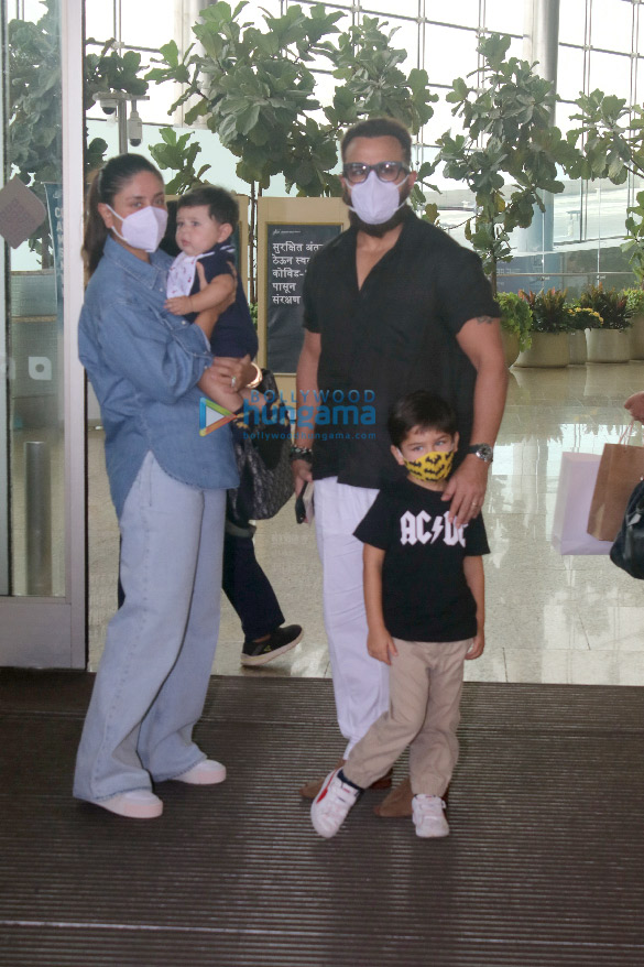photos kareena kapoor khan saif ali khan ananya panday and others snapped at the airport 1