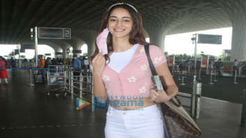 Photos: Kareena Kapoor Khan, Saif Ali Khan, Ananya Panday and others snapped at the airport