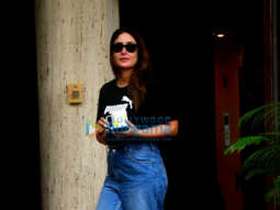 Photos: Kareena Kapoor Khan spotted in Bandra
