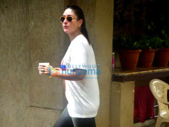 Photos: Kareena Kapoor Khan spotted in Bandra