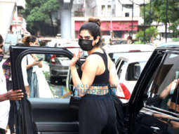 Photos: Khushi Kapoor spotted outside a gym in Andheri