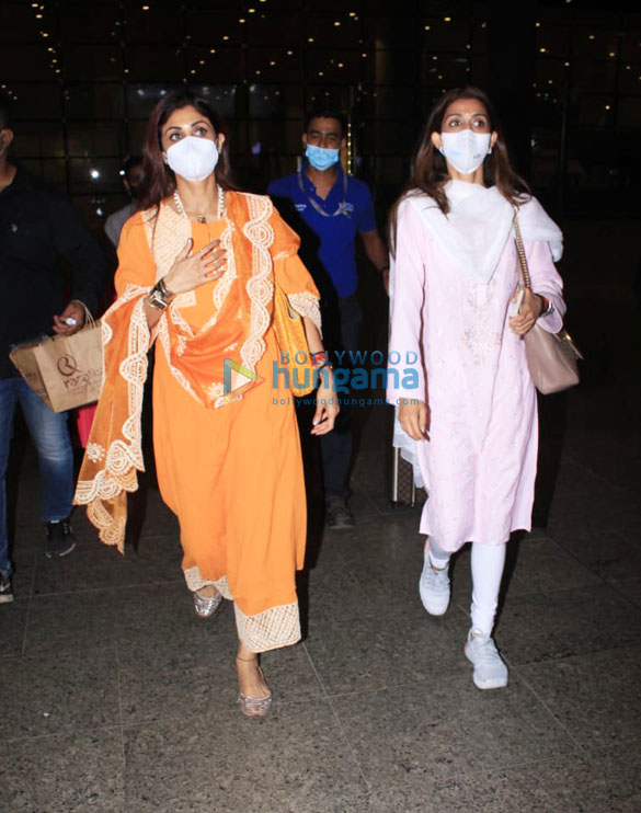 photos nora fatehi and shilpa shetty snapped at the airport 5