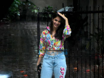 Photos: Pooja Hegde spotted in Bandra